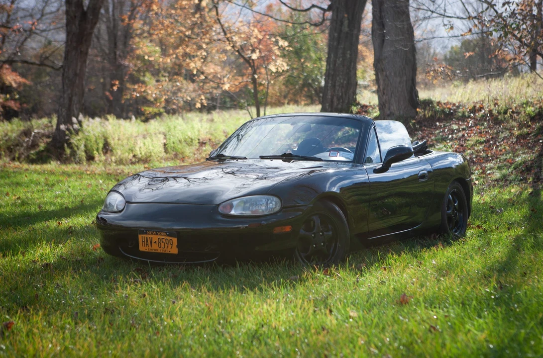 1999 Mazda NB MX-5 Miata - Image 14 of 31