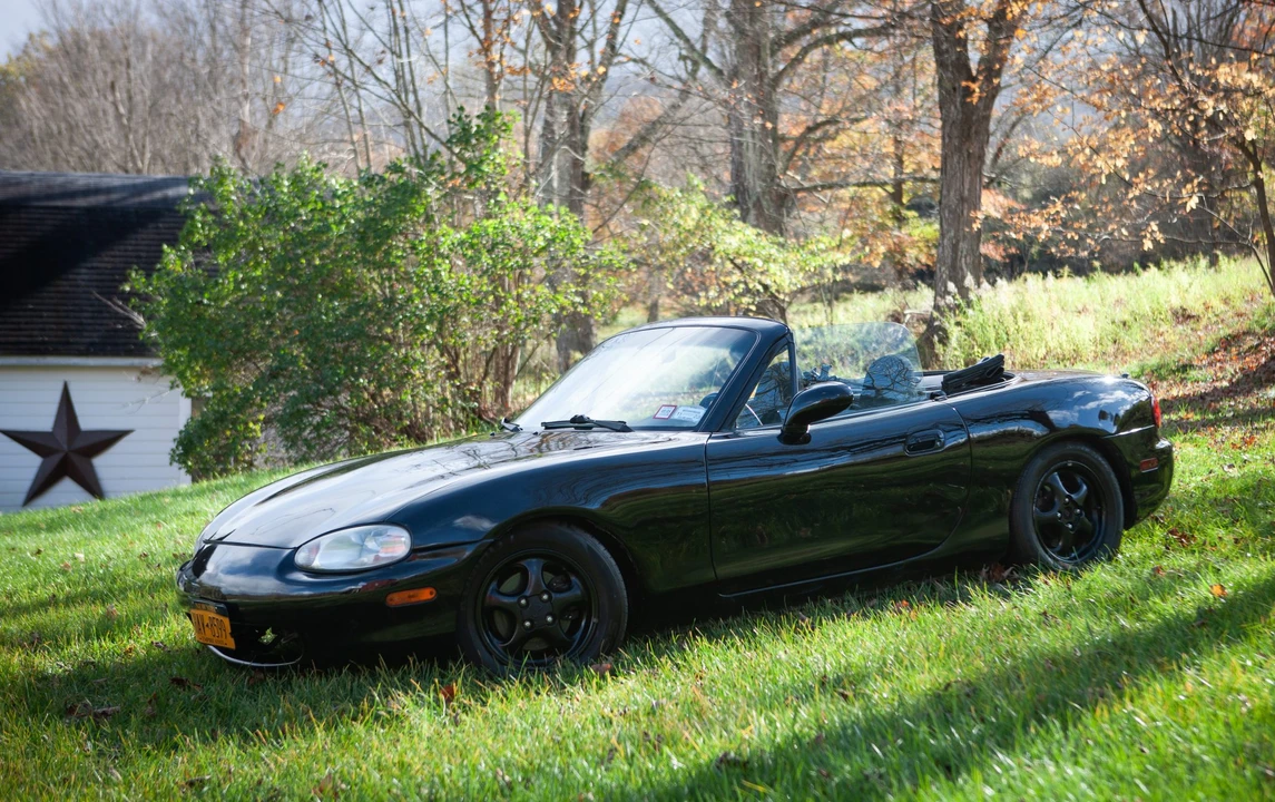 1999 Mazda NB MX-5 Miata - Image 13 of 31