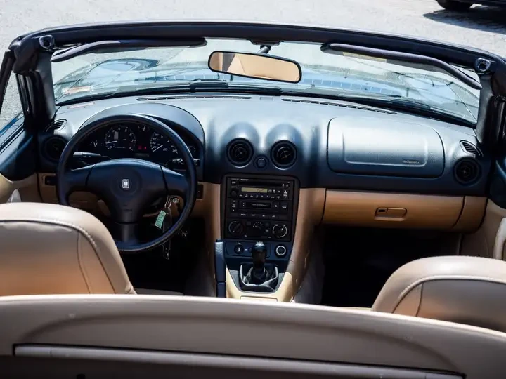 1999 Mazda NB MX-5 Miata - Image 7 of 12