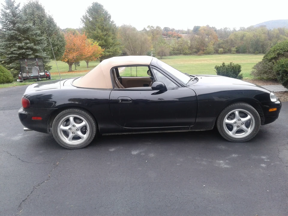 1999 Mazda NB MX-5 Miata - Image 18 of 31