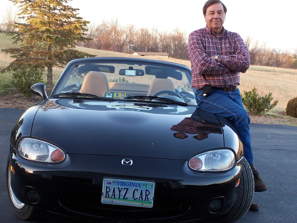 1999 Mazda NB MX-5 Miata - Image 5 of 31