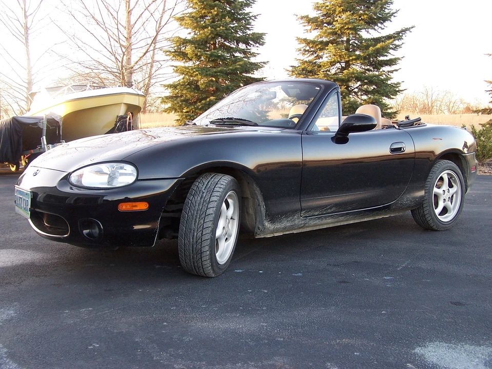 1999 Mazda NB MX-5 Miata - Image 6 of 31