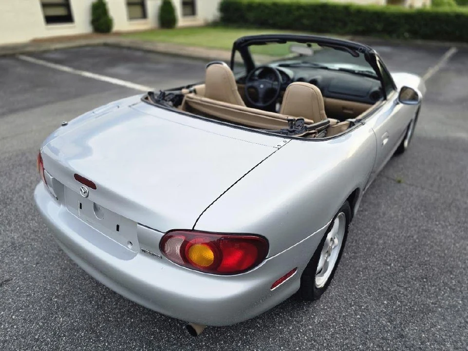 1999 Mazda NB MX-5 Miata - Image 13 of 31