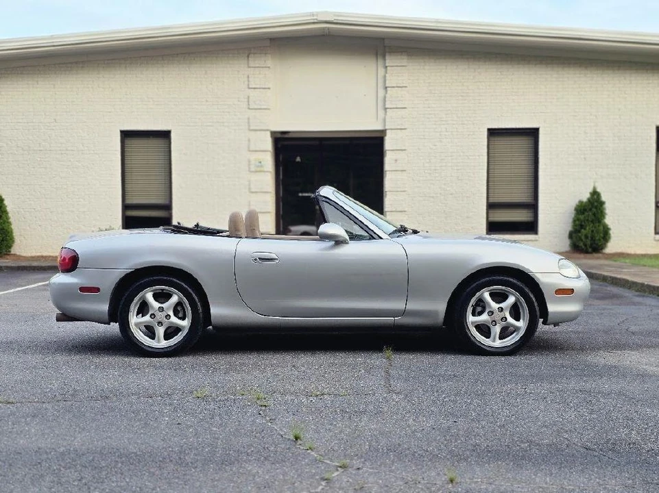 1999 Mazda NB MX-5 Miata - Image 14 of 31