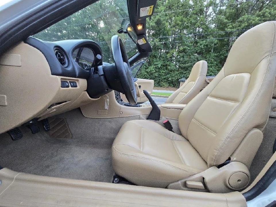 1999 Mazda NB MX-5 Miata - Image 26 of 31