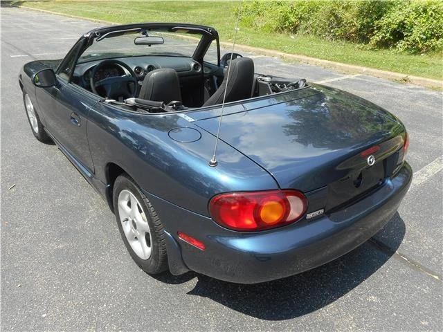 1999 Mazda NB MX-5 Miata - Image 7 of 12