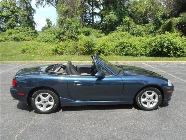1999 Mazda NB MX-5 Miata - Image 2 of 12
