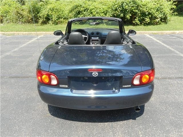 1999 Mazda NB MX-5 Miata - Image 5 of 12