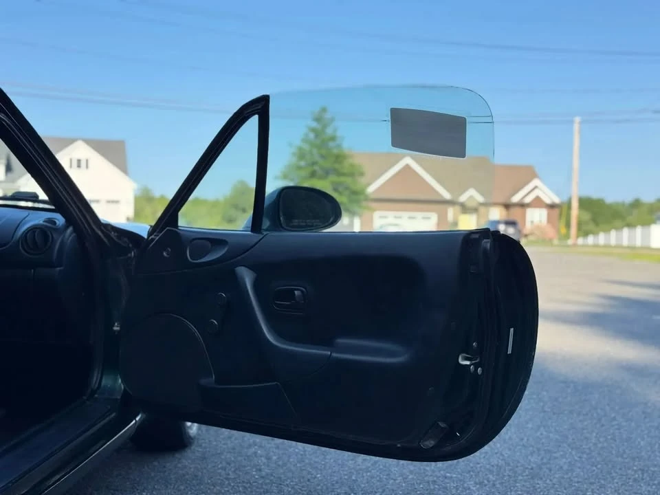 1999 Mazda NB MX-5 Miata - Image 11 of 15