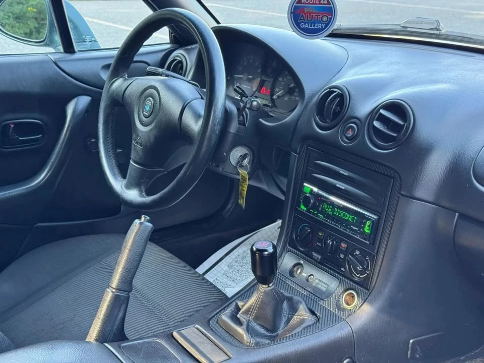 1999 Mazda NB MX-5 Miata - Image 13 of 16
