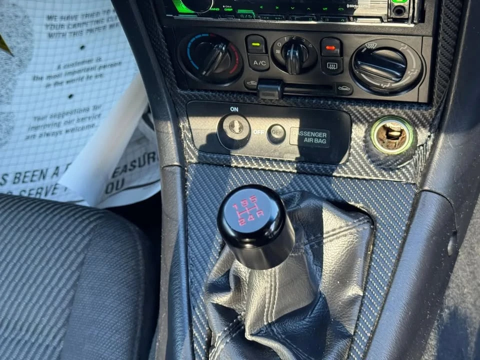 1999 Mazda NB MX-5 Miata - Image 14 of 16