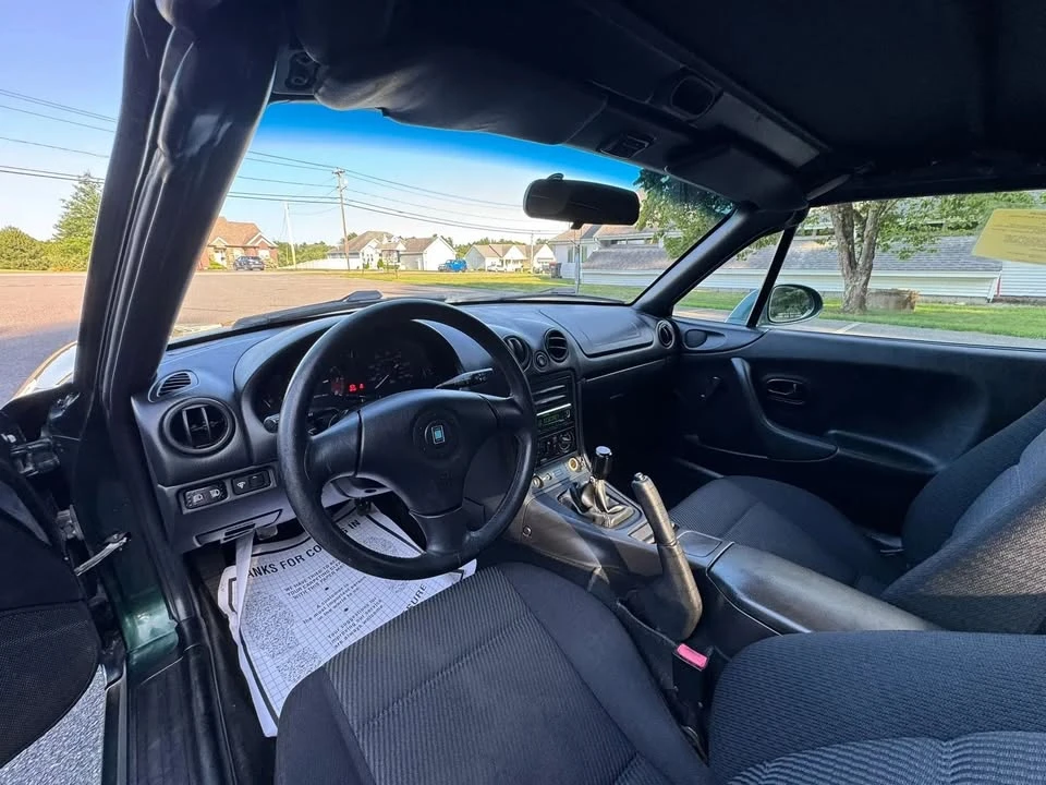 1999 Mazda NB MX-5 Miata - Image 16 of 16