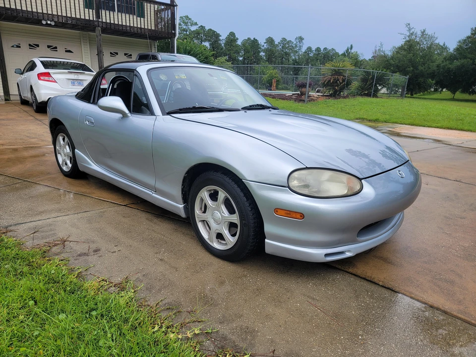 1999 Mazda NB MX-5 Miata - Image 21 of 31
