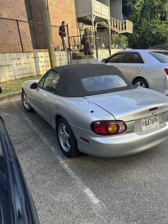 1999 Mazda NB MX-5 Miata - Image 6 of 8