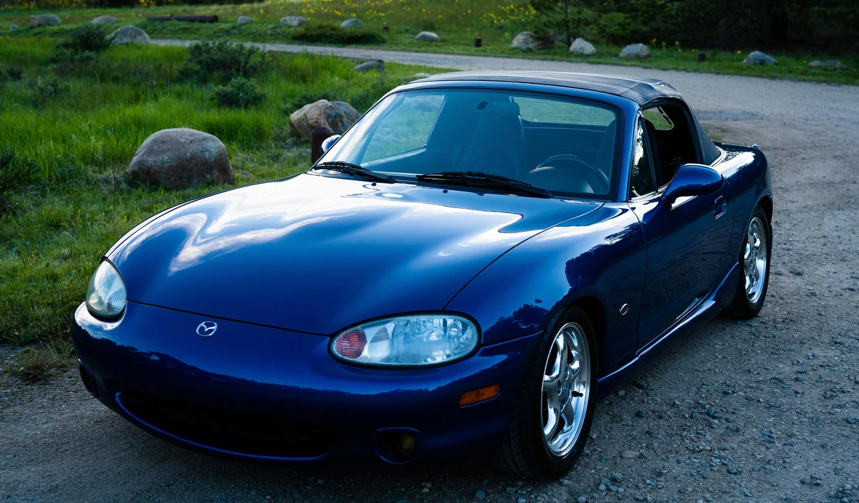 1999 Mazda NB MX-5 Miata - Image 8 of 31