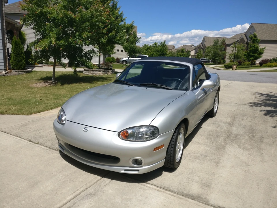 1999 Mazda NB MX-5 Miata - Image 6 of 31