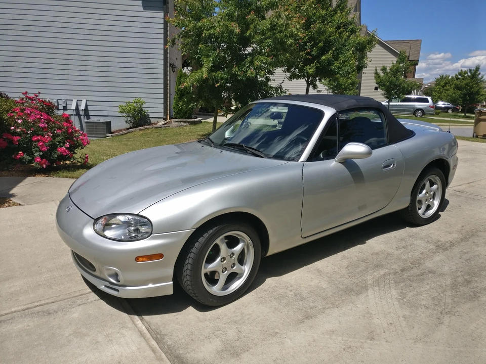 1999 Mazda NB MX-5 Miata - Image 8 of 31