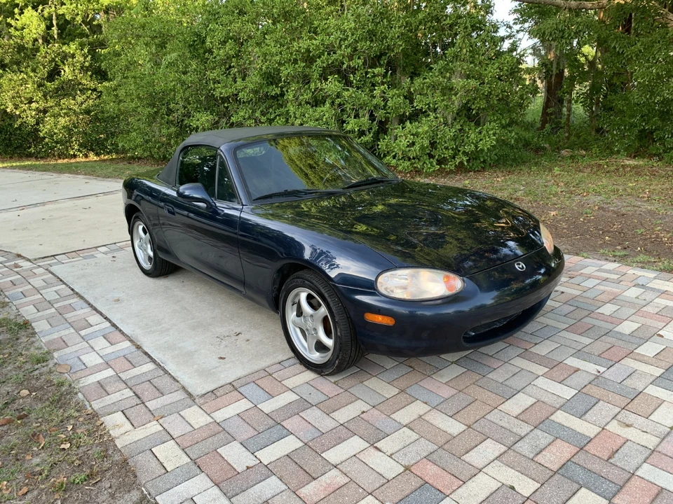 1999 Mazda NB MX-5 Miata - Image 2 of 19