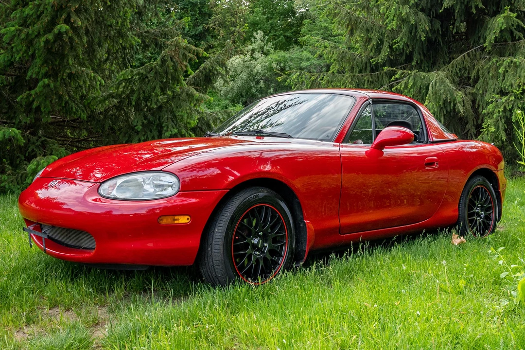 1999 Mazda NB MX-5 Miata - Image 7 of 31