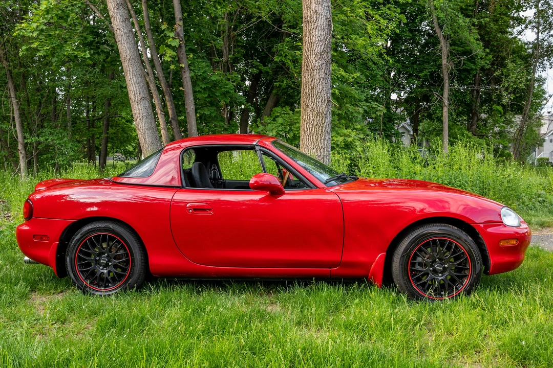 1999 Mazda NB MX-5 Miata - Image 3 of 31