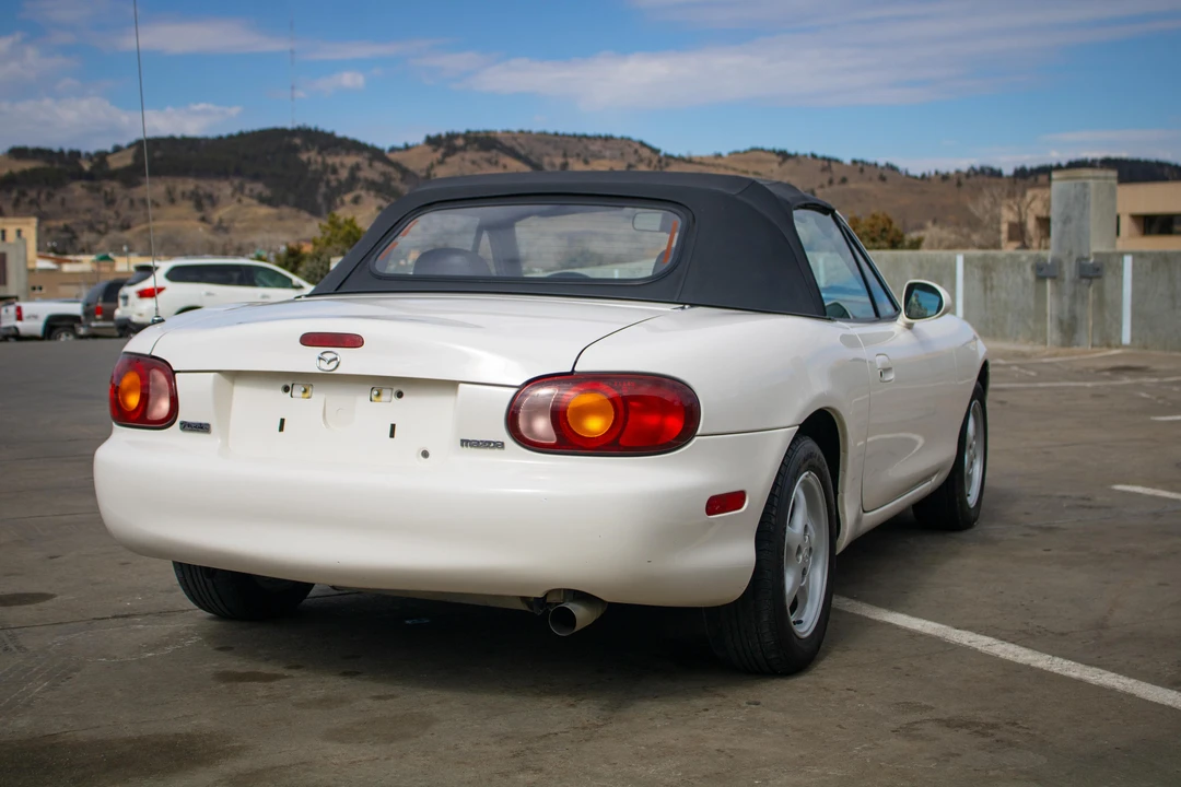 1999 Mazda NB MX-5 Miata - Image 14 of 31