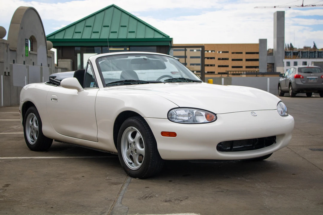 1999 Mazda NB MX-5 Miata - Image 10 of 31
