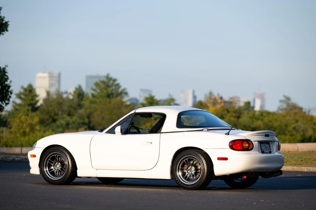 1999 Mazda NB MX-5 Miata - Image 16 of 31