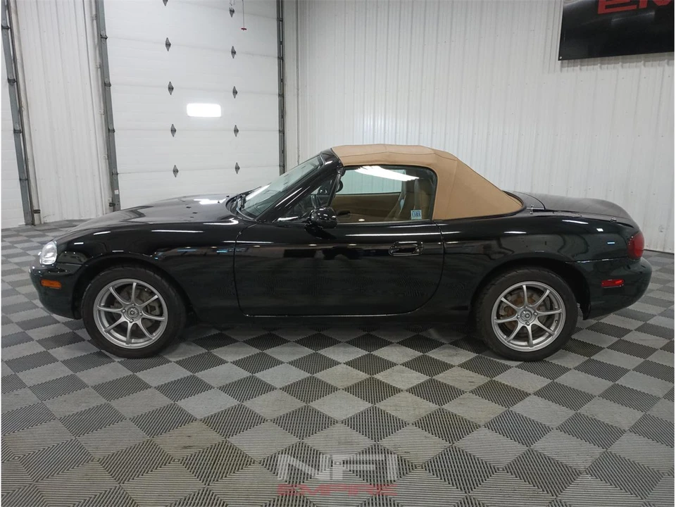 1999 Mazda NB MX-5 Miata - Image 4 of 31