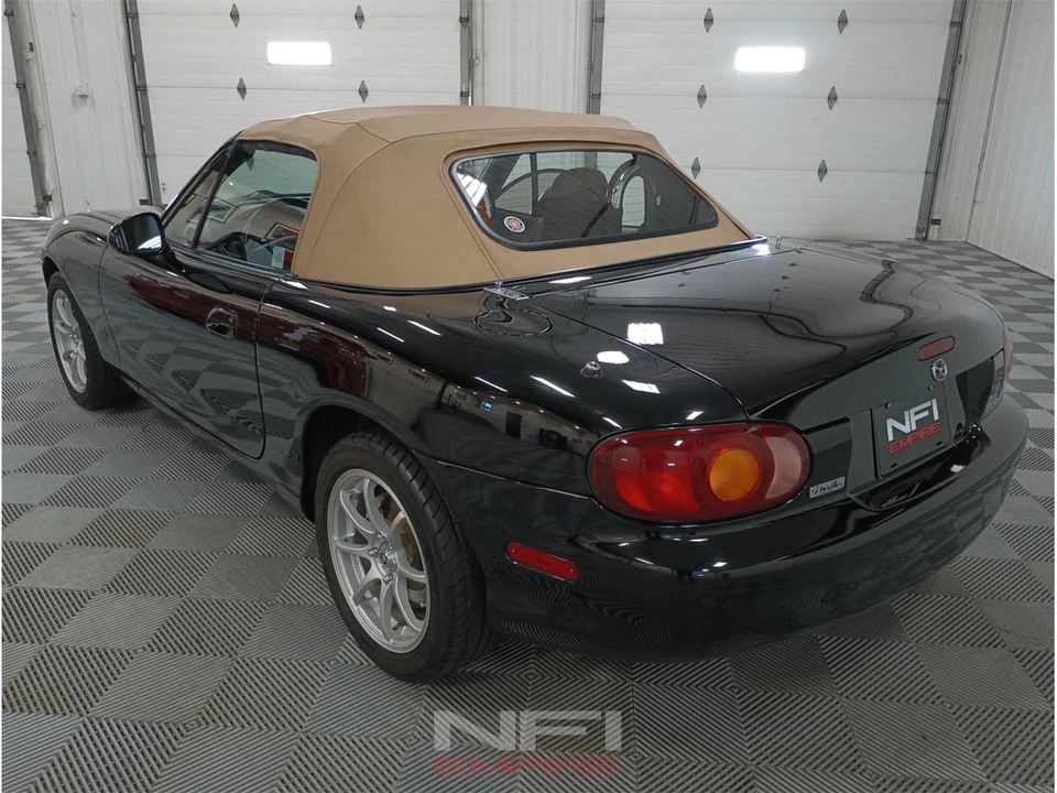 1999 Mazda NB MX-5 Miata - Image 19 of 31