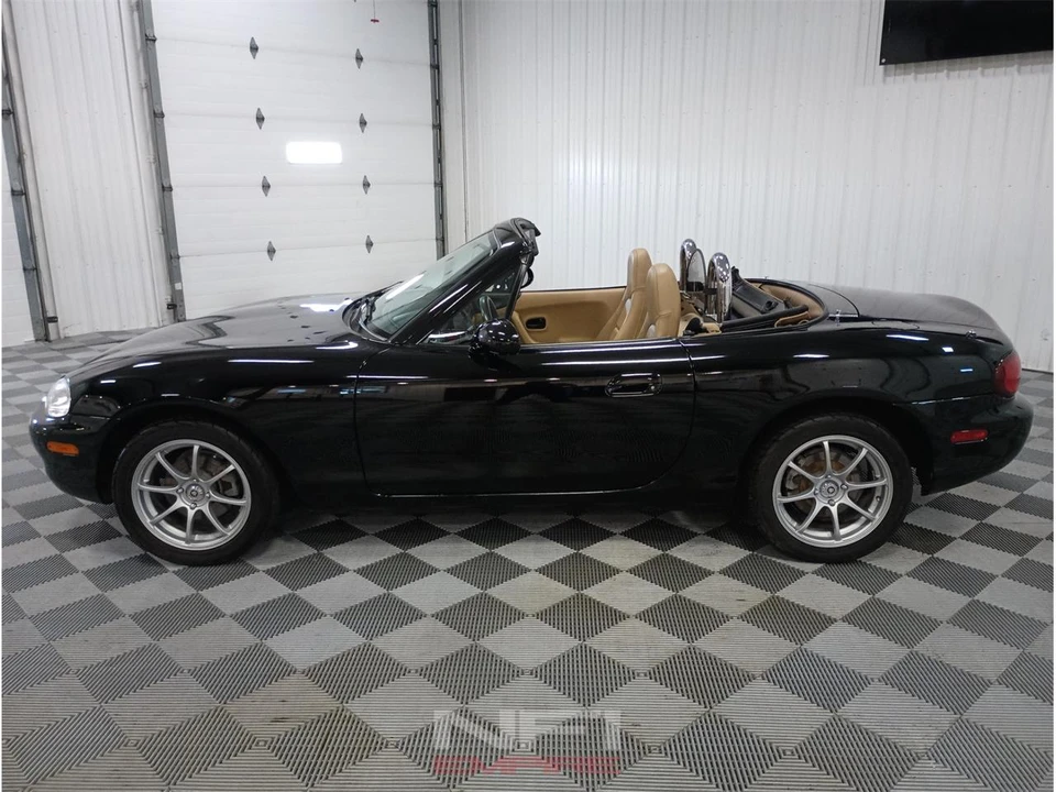 1999 Mazda NB MX-5 Miata - Image 3 of 31