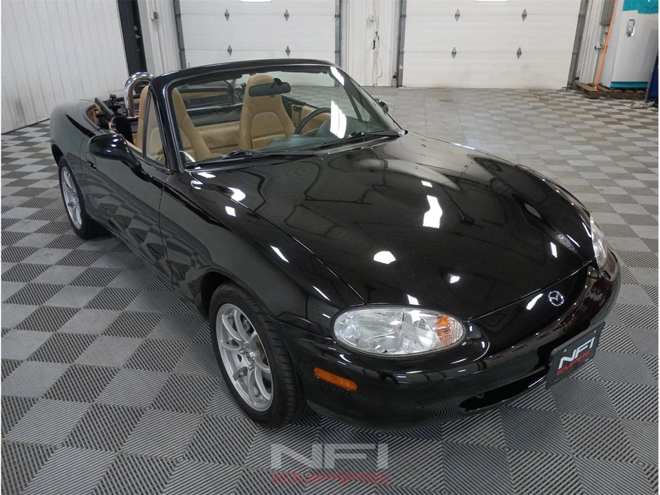1999 Mazda NB MX-5 Miata - Image 9 of 31
