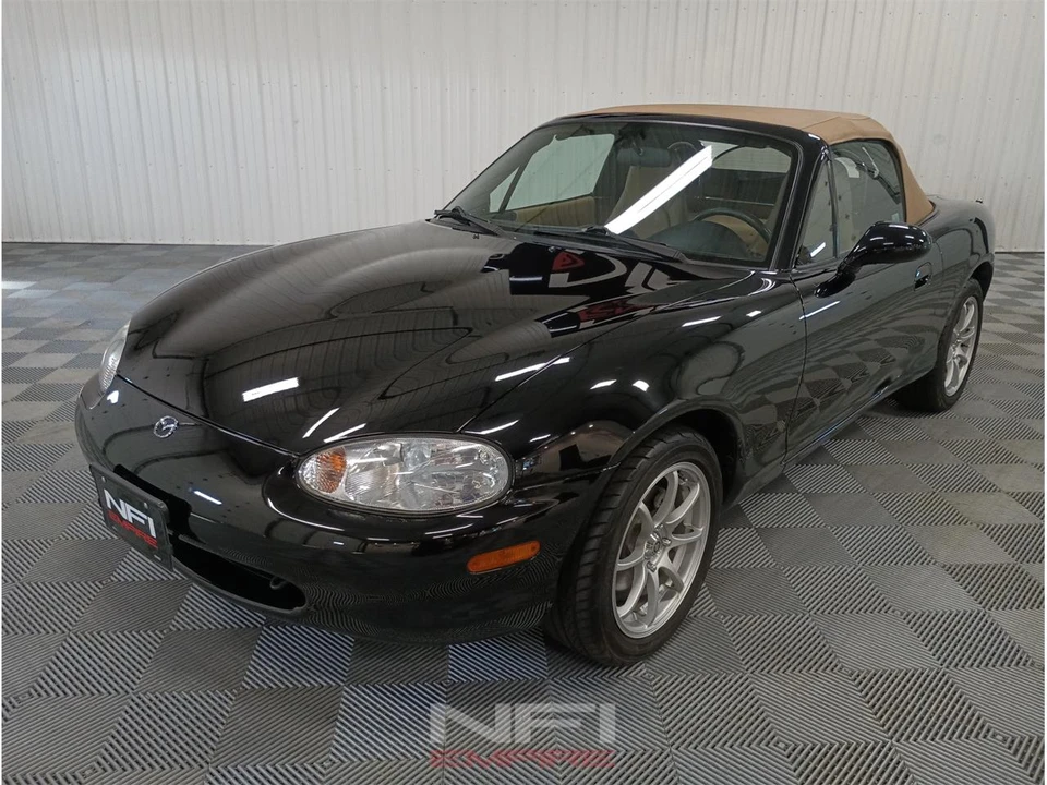 1999 Mazda NB MX-5 Miata - Image 6 of 31