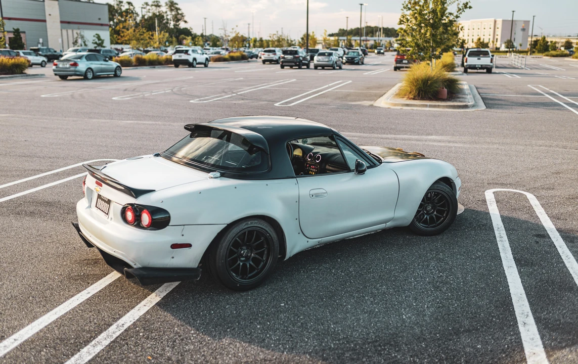 1999 Mazda NB MX-5 Miata - Image 15 of 31