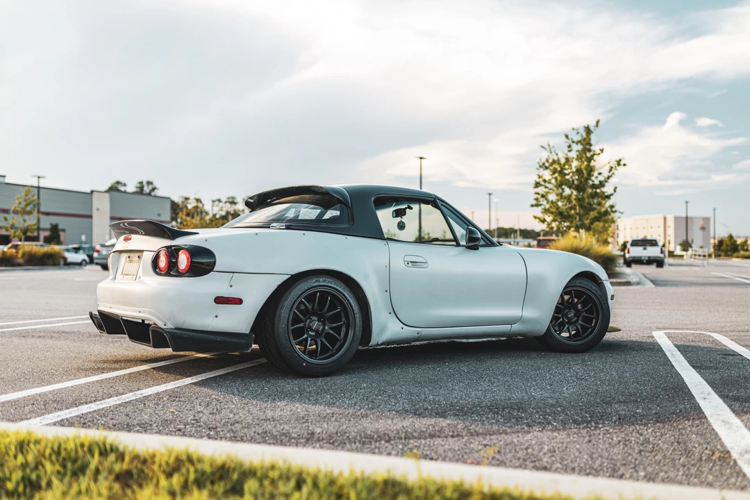 1999 Mazda NB MX-5 Miata - Image 16 of 31