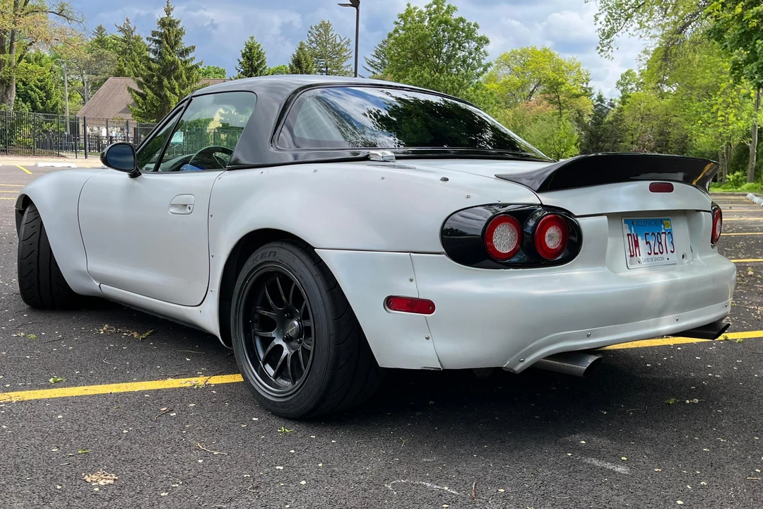1999 Mazda NB MX-5 Miata - Image 4 of 31