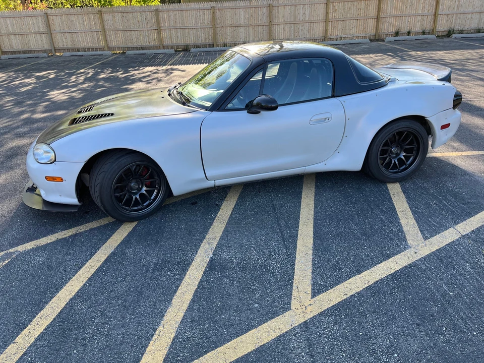 1999 Mazda NB MX-5 Miata - Image 19 of 31