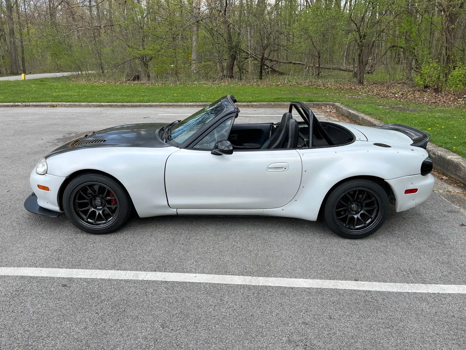 1999 Mazda NB MX-5 Miata - Image 10 of 31