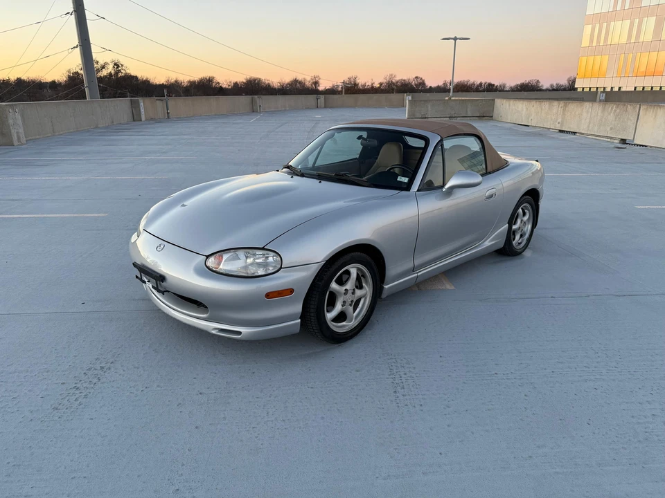 1999 Mazda NB MX-5 Miata - Image 12 of 31