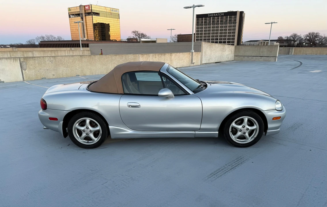 1999 Mazda NB MX-5 Miata - Image 15 of 31