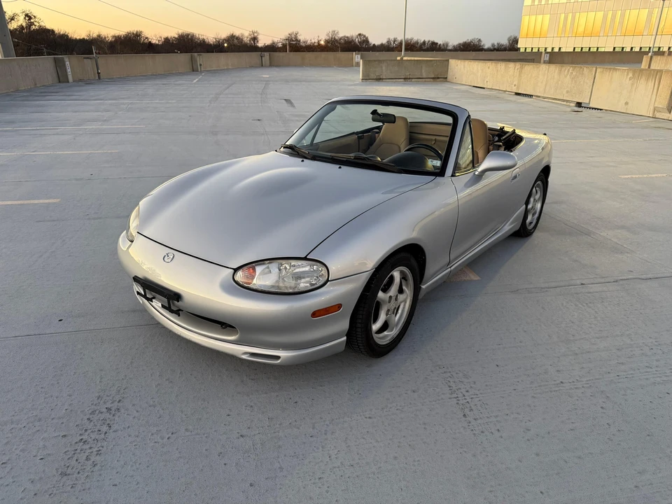 1999 Mazda NB MX-5 Miata - Image 6 of 31
