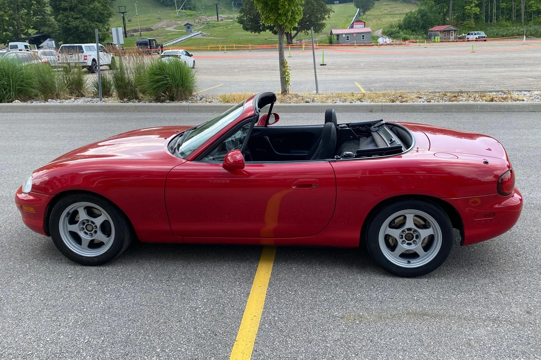 1999 Mazda NB MX-5 Miata - Image 3 of 31