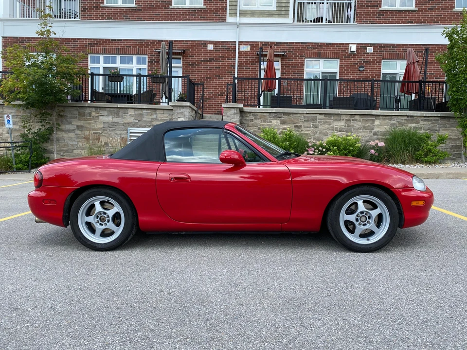 1999 Mazda NB MX-5 Miata - Image 14 of 31
