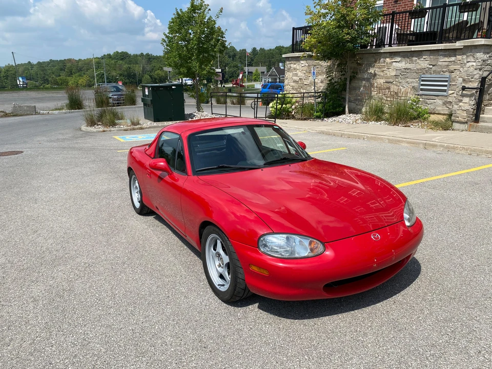 1999 Mazda NB MX-5 Miata - Image 28 of 31