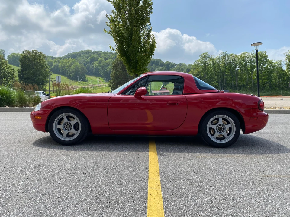 1999 Mazda NB MX-5 Miata - Image 20 of 31