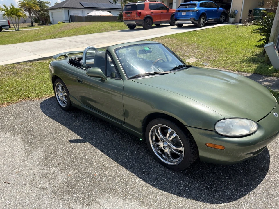1999 Mazda NB MX-5 Miata - Image 6 of 12