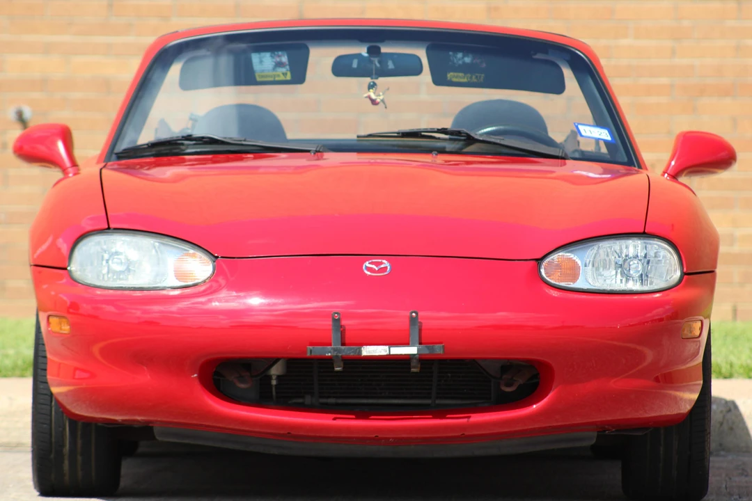 1999 Mazda NB MX-5 Miata - Image 2 of 31