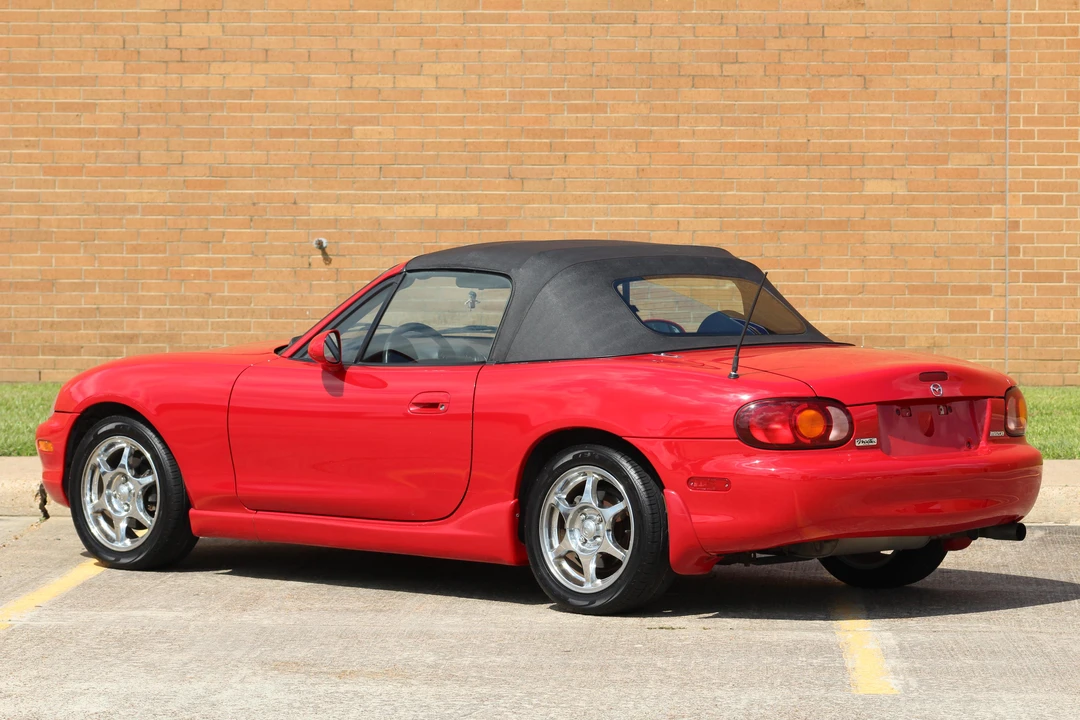 1999 Mazda NB MX-5 Miata - Image 14 of 31