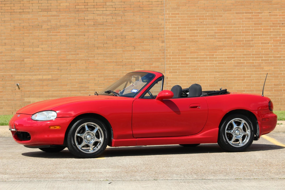 1999 Mazda NB MX-5 Miata - Image 7 of 31