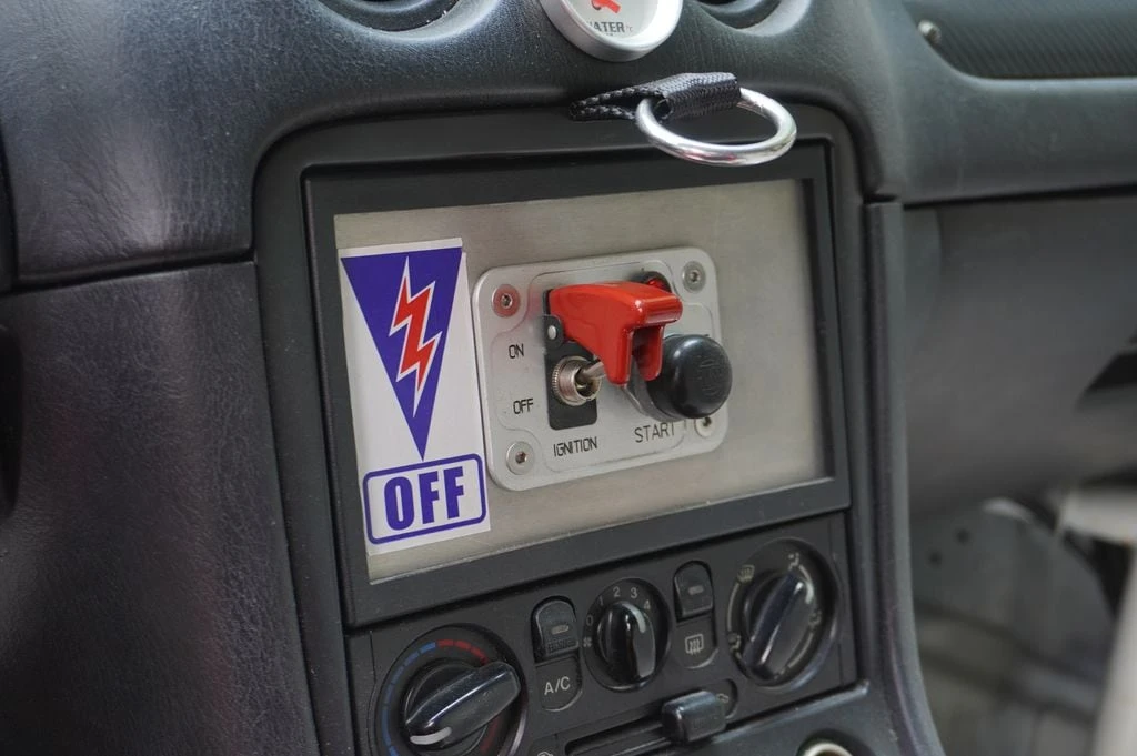 1999 Mazda NB MX-5 Miata - Image 20 of 31