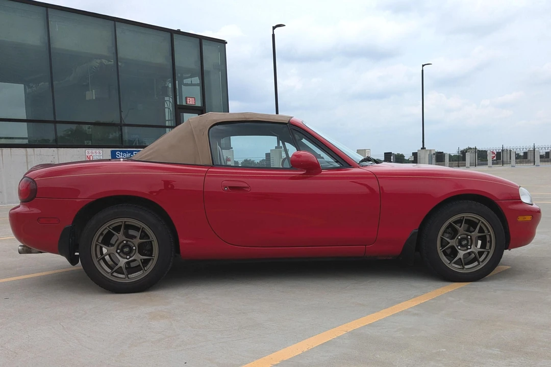 1999 Mazda NB MX-5 Miata - Image 3 of 23